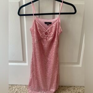 Lulus xs Sparkly cut out homecoming dress